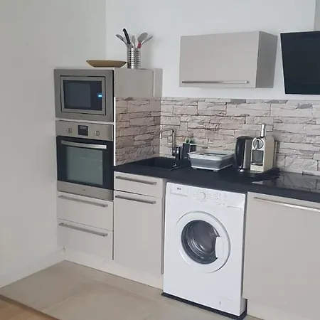 Magnifique 2 Pieces 14 Appartement