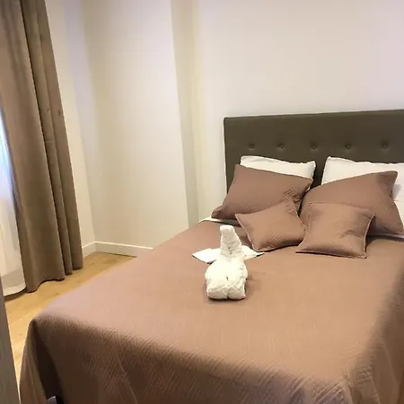 Appartement Magnifique 2 Pieces 14 *