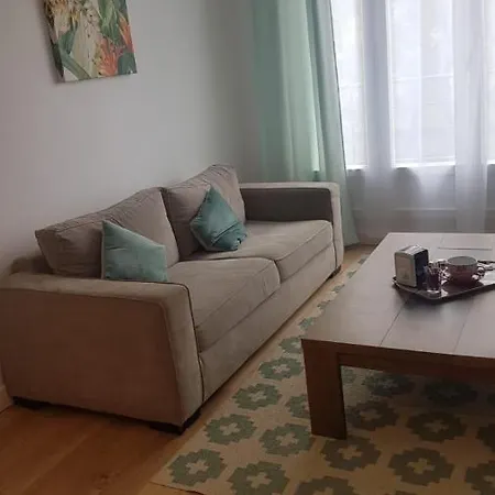 Magnifique 2 Pieces 14 Appartement